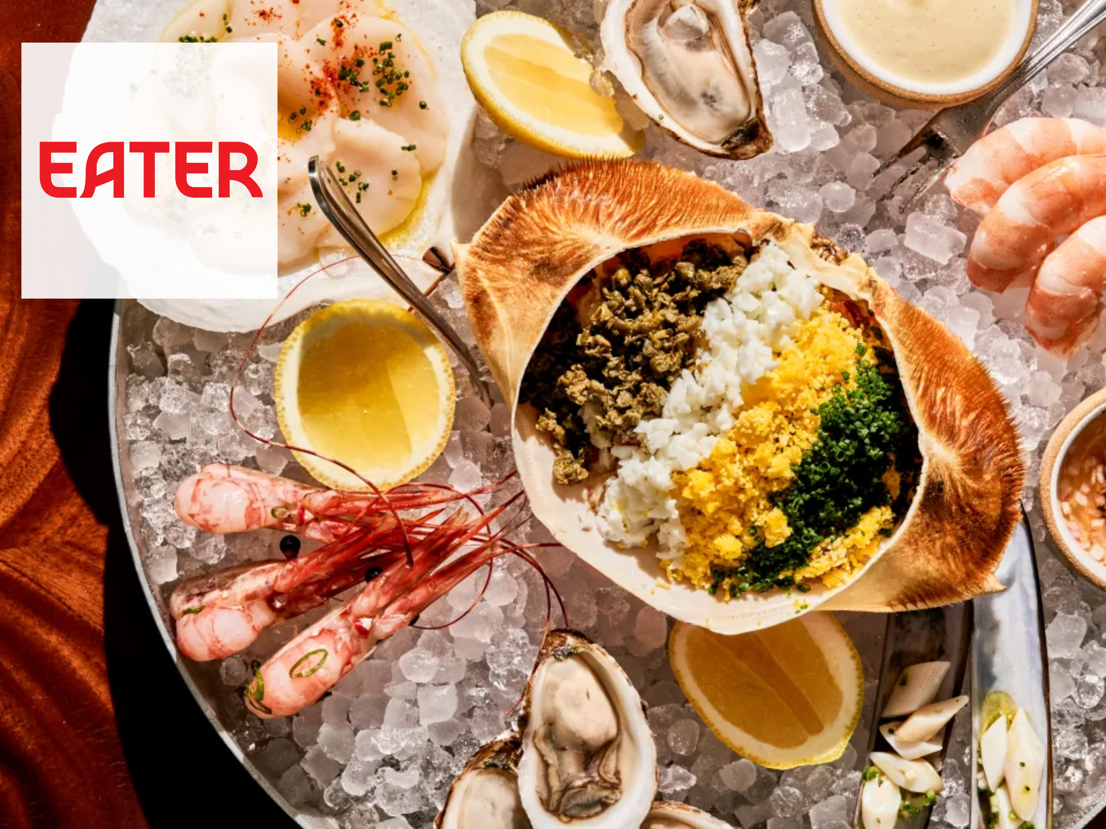 A raw shellfish platter