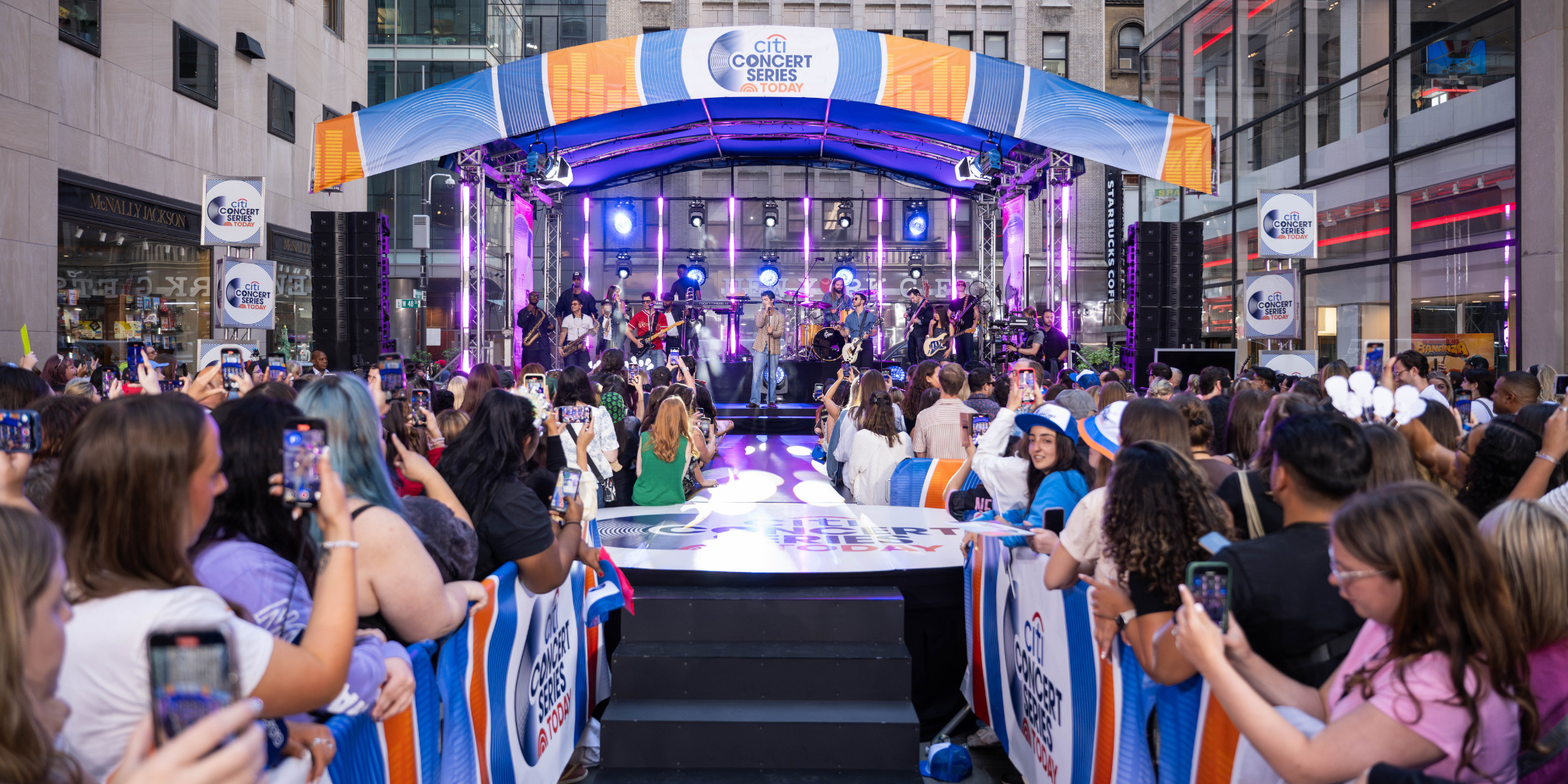 RAYE Live on TODAY at Rockefeller Center