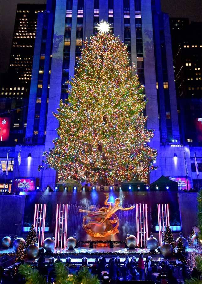 NYC Christmas Walk ✨Rockefeller Center Tree to 59th Street via 5th Avenue  (December 3, 2020) 